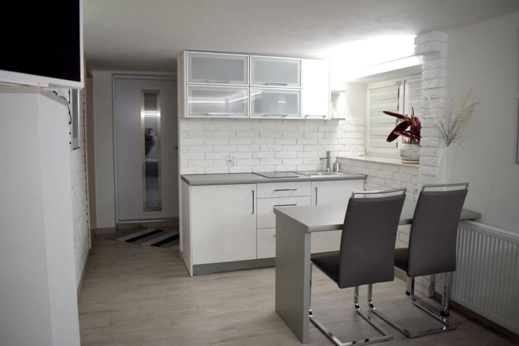Jablonka  Przytulny Apartamentt מראה חיצוני תמונה